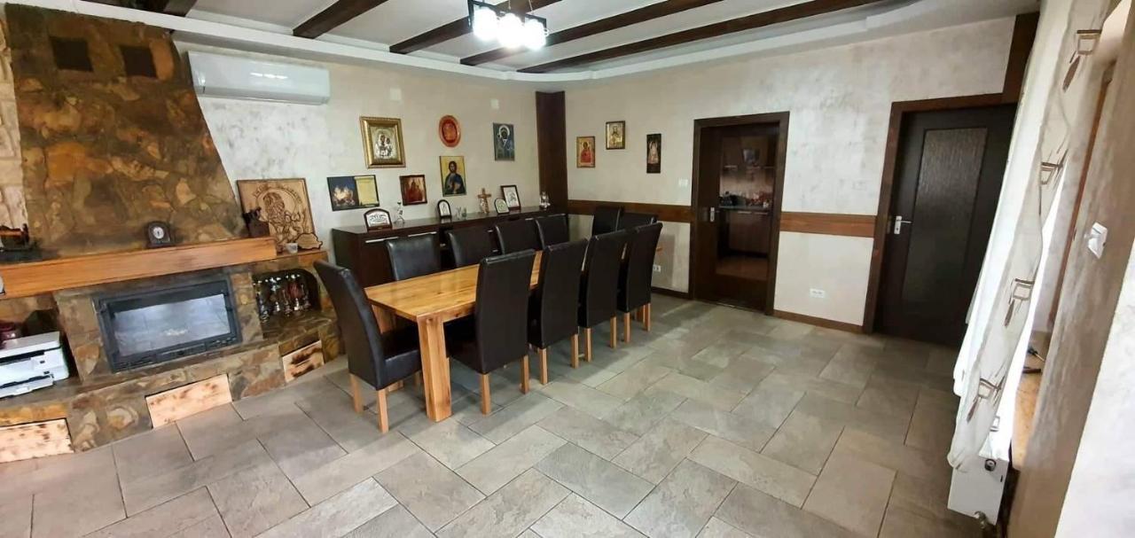 Pensiunea Raiul Muntilor Sebiş Exterior foto